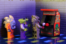 Load image into Gallery viewer, Probe the Humans - B3 Customs Arcade Machine