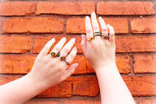 Load image into Gallery viewer, Split Butterfly Titanium Ring