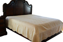 Load image into Gallery viewer, Tache Super Soft Cream Scalloped Coral Reef Quilted Fleece Bedspread Set (DXJ109013-3)
