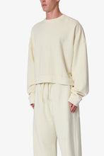 Load image into Gallery viewer, Cropped Crewneck - Off White