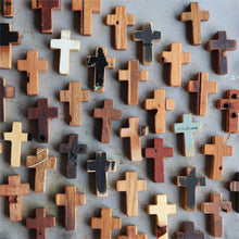 Load image into Gallery viewer, Rugged Pocket Crosses
