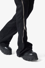 Load image into Gallery viewer, D519 Zipper Flare Denim - Black
