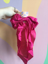 Load image into Gallery viewer, Oversized Satin Bow