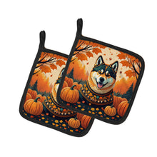 Load image into Gallery viewer, Akita Fall Pot Holders - Set of 2 Decorative Kitchen Helpers | Made in the USA