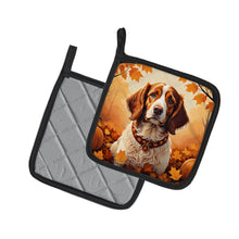 Load image into Gallery viewer, Brittany Spaniel Fall Pot Holders - Set of 2 Decorative Kitchen Helpers | Made in the USA