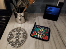 Load image into Gallery viewer, Alaskan Malamute Christmas Pot Holders - Set of 2 Decorative Kitchen Helpers | Made in the USA