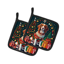 Load image into Gallery viewer, Brittany Spaniel Christmas Pot Holders - Set of 2 Decorative Kitchen Helpers | Made in the USA