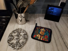 Load image into Gallery viewer, Golden Retriever Christmas Pot Holders - Set of 2 Decorative Kitchen Helpers | Made in the USA