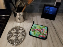 Load image into Gallery viewer, Connecticut Mountain Laurels in Watercolor Pair of Pot Holders