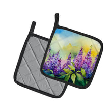 Load image into Gallery viewer, Idaho Syringa in Watercolor Pair of Pot Holders