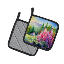 Load image into Gallery viewer, Idaho Syringa in Watercolor Pair of Pot Holders