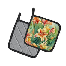 Load image into Gallery viewer, Utah Sego Lilies in Watercolor Pair of Pot Holders