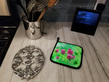 Load image into Gallery viewer, Vermont Red Clover in Watercolor Pair of Pot Holders
