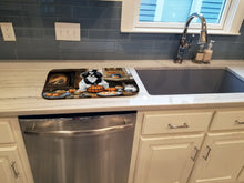 Load image into Gallery viewer, Japanese Chin Fall Kitchen Pumpkins Dish Drying Mat