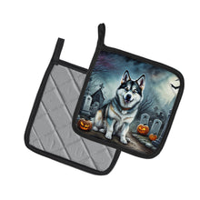 Load image into Gallery viewer, Alaskan Malamute Spooky Halloween Pot Holders - Set of 2 Decorative Kitchen Helpers | Made in the USA