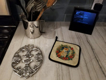 Load image into Gallery viewer, Shiba Inu Christmas Flowers Pot Holders - Set of 2 Decorative Kitchen Helpers | Made in the USA