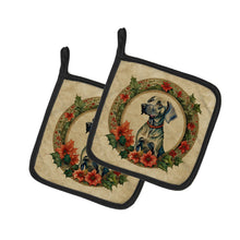 Load image into Gallery viewer, Weimaraner Christmas Flowers Pot Holders - Set of 2 Decorative Kitchen Helpers | Made in the USA