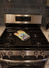 Load image into Gallery viewer, Boston Terrier Hippie Dawg Oven Mitt