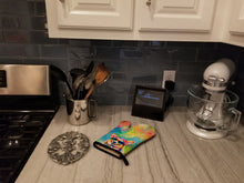 Load image into Gallery viewer, Corgi Hippie Dawg Oven Mitt