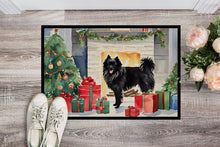 Load image into Gallery viewer, German Spitz Cozy Christmas Doormat