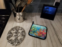 Load image into Gallery viewer, Seaweed Pot Holders - Set of 2 Decorative Kitchen Helpers | Made in the USA