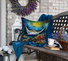 Load image into Gallery viewer, Sting Ray Throw Pillow