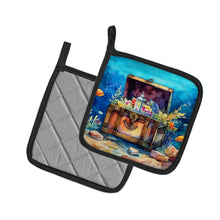 Load image into Gallery viewer, Treasure Chest Pot Holders - Set of 2 Decorative Kitchen Helpers | Made in the USA