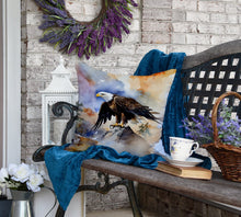 Load image into Gallery viewer, Eagle Throw Pillow