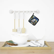 Load image into Gallery viewer, Snowy Owl Pot Holders - Set of 2 Decorative Kitchen Helpers | Made in the USA