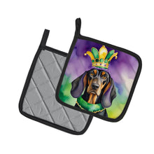 Load image into Gallery viewer, Black and Tan Coonhound King of Mardi Gras Pot Holders - Set of 2 Decorative Kitchen Helpers | Made in the USA
