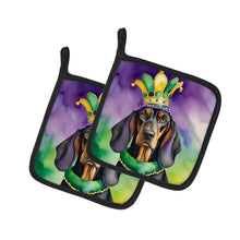 Load image into Gallery viewer, Black and Tan Coonhound King of Mardi Gras Pot Holders - Set of 2 Decorative Kitchen Helpers | Made in the USA