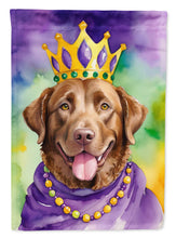 Load image into Gallery viewer, Chesapeake Bay Retriever King of Mardi Gras House Flag