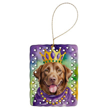 Load image into Gallery viewer, Chesapeake Bay Retriever King of Mardi Gras Porcelain Ornament
