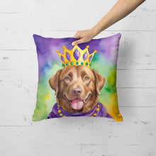 Load image into Gallery viewer, Chesapeake Bay Retriever King of Mardi Gras Throw Pillow