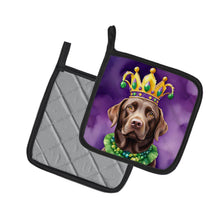 Load image into Gallery viewer, Labrador Retriever King of Mardi Gras Pot Holders - Set of 2 Decorative Kitchen Helpers | Made in the USA