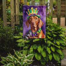 Load image into Gallery viewer, Vizsla King of Mardi Gras Garden Flag - Vibrant Dog-Themed Yard Decor by Caroline's Treasures