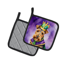 Load image into Gallery viewer, Welsh Terrier King of Mardi Gras Pot Holders - Set of 2 Decorative Kitchen Helpers | Made in the USA