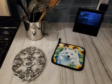 Load image into Gallery viewer, American Eskimo in Sunflowers Pot Holders - Set of 2 Decorative Kitchen Helpers | Made in the USA