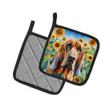 Load image into Gallery viewer, Bloodhound in Sunflowers Pot Holders - Set of 2 Decorative Kitchen Helpers | Made in the USA