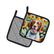 Load image into Gallery viewer, Brittany Spaniel in Sunflowers Pot Holders - Set of 2 Decorative Kitchen Helpers | Made in the USA