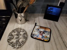 Load image into Gallery viewer, German Shorthaired Pointer The Chef Pot Holders - Set of 2 Decorative Kitchen Helpers | Made in the USA