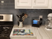 Load image into Gallery viewer, Keeshond The Chef Glass Cutting Boards – Durable, Decorative Kitchen Art