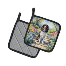 Load image into Gallery viewer, English Springer Spaniel Spring Path Pot Holders - Set of 2 Decorative Kitchen Helpers | Made in the USA