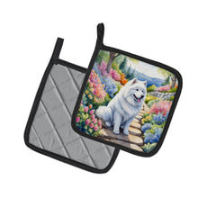 Load image into Gallery viewer, Samoyed Spring Path Pot Holders - Set of 2 Decorative Kitchen Helpers | Made in the USA