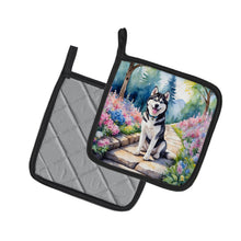 Load image into Gallery viewer, Siberian Husky Spring Path Pot Holders - Set of 2 Decorative Kitchen Helpers | Made in the USA