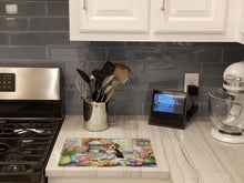 Load image into Gallery viewer, Decorating Easter Beagle Glass Cutting Boards – Durable, Decorative Kitchen Art