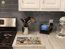 Load image into Gallery viewer, Decorating Easter English Foxhound Glass Cutting Boards – Durable, Decorative Kitchen Art