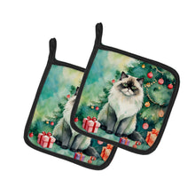 Load image into Gallery viewer, Himalayan Cat By the Christmas Tree Pot Holders - Set of 2 Decorative Kitchen Helpers | Made in the USA