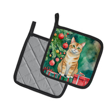 Load image into Gallery viewer, Malayan Cat By the Christmas Tree Pot Holders - Set of 2 Decorative Kitchen Helpers | Made in the USA