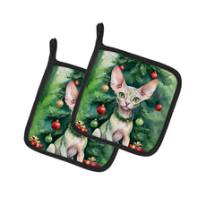 Load image into Gallery viewer, Minskin Cat By the Christmas Tree Pot Holders - Set of 2 Decorative Kitchen Helpers | Made in the USA
